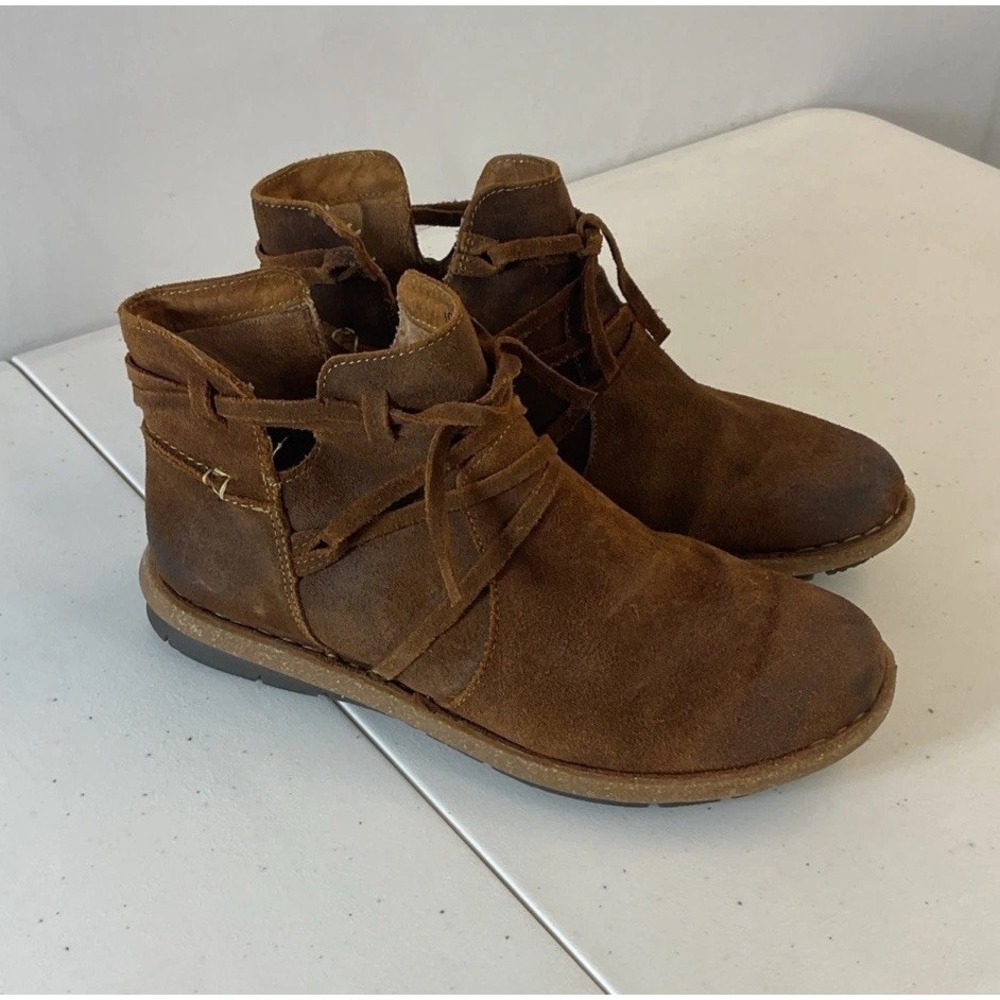 Born Tarklin Boots Women 10 Brown Suede Ankle Wrap Side Zip Booties Boho Strappy